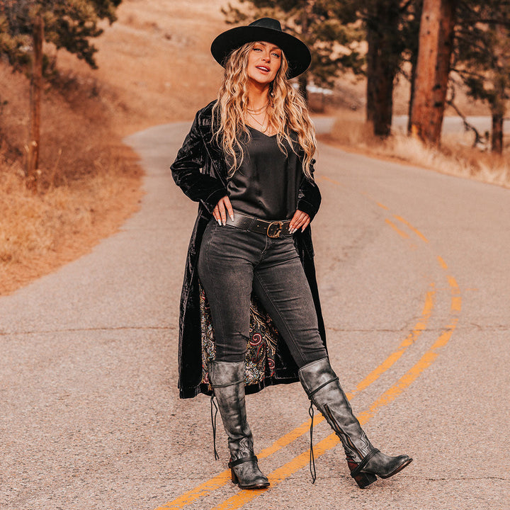 Vespera | Vintage Lace-Up Knee Boots