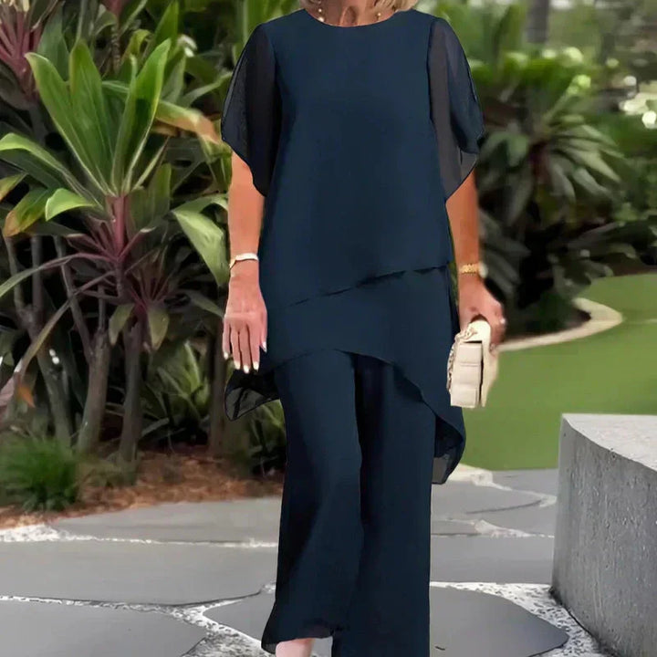 Aveline | Elegant Relaxed Two-Piece Set